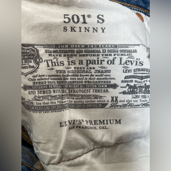 Levi's 501S Skinny Jeans Distressed Details Women's Size 26 - Picture 16 of 16